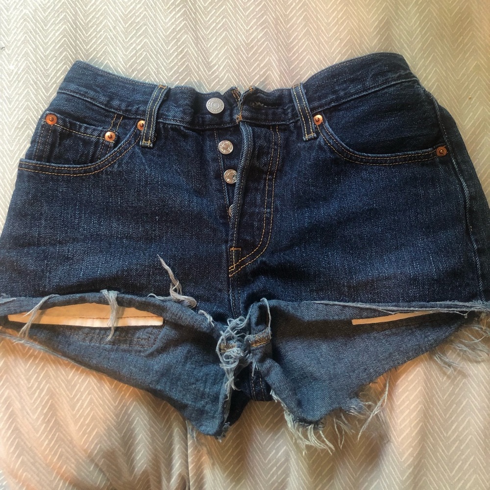 Levi’s 501 Cutoffs